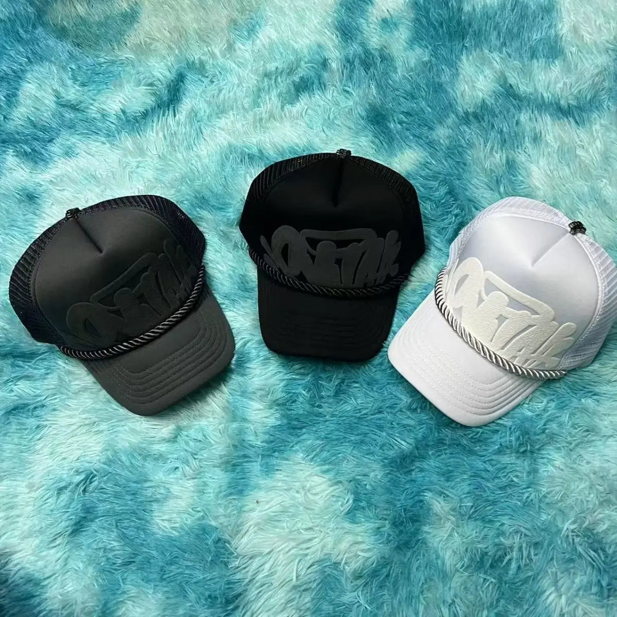 Synaworld caps one-size fits all.