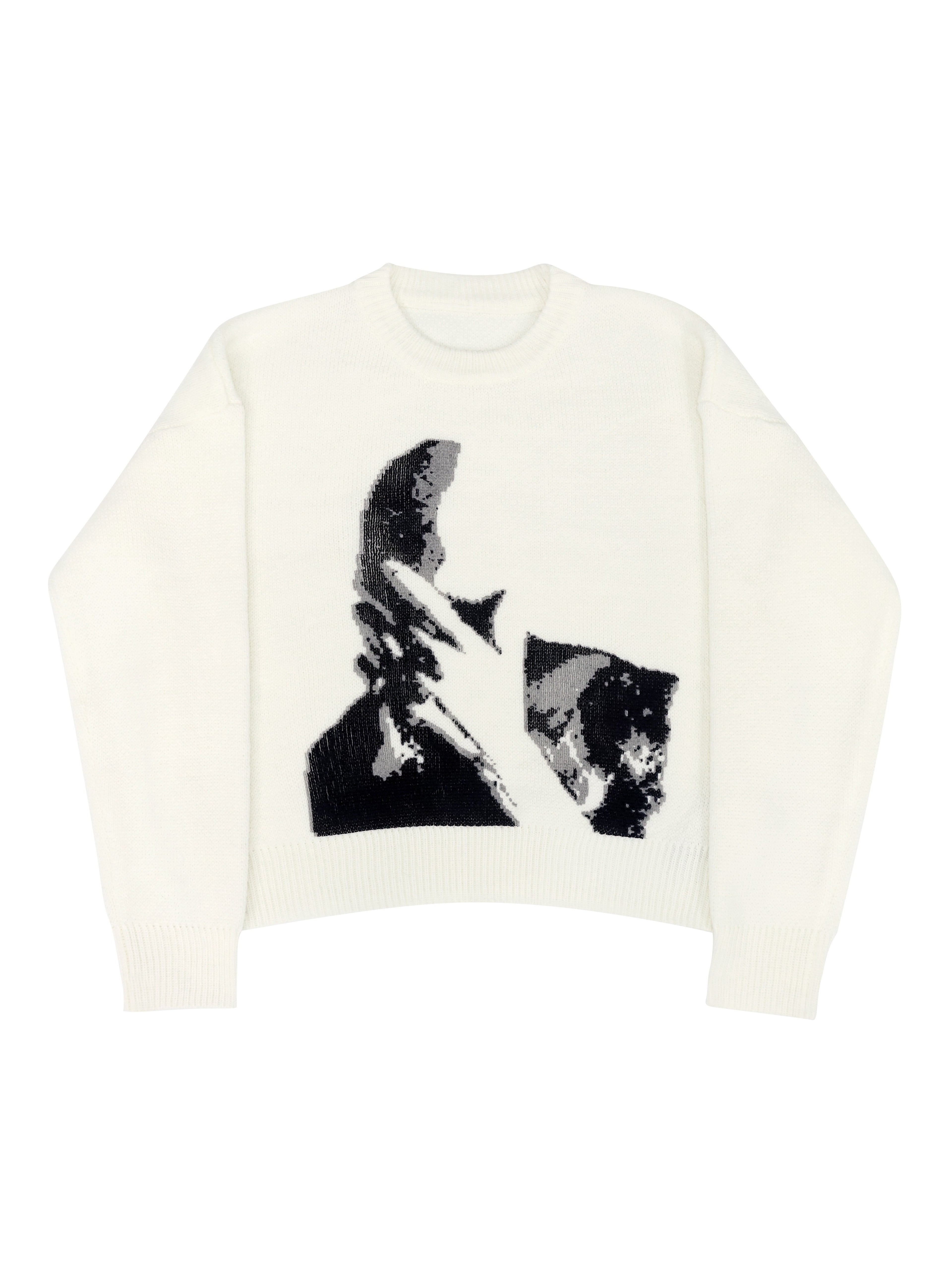 Masked knitted sweater.