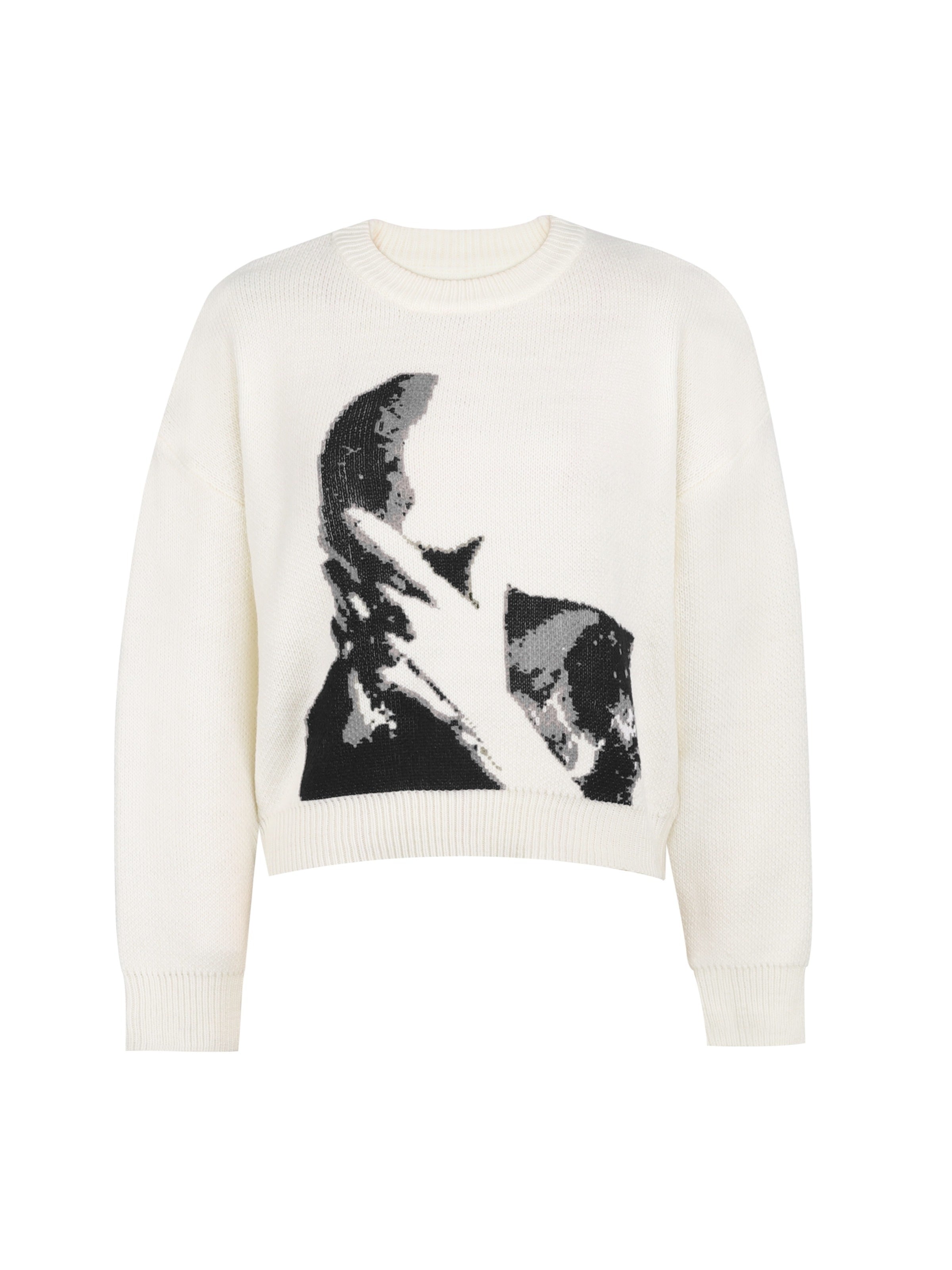 Masked knitted sweater.